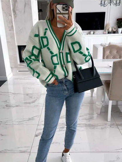 Chic Contrast Knit Cardigan